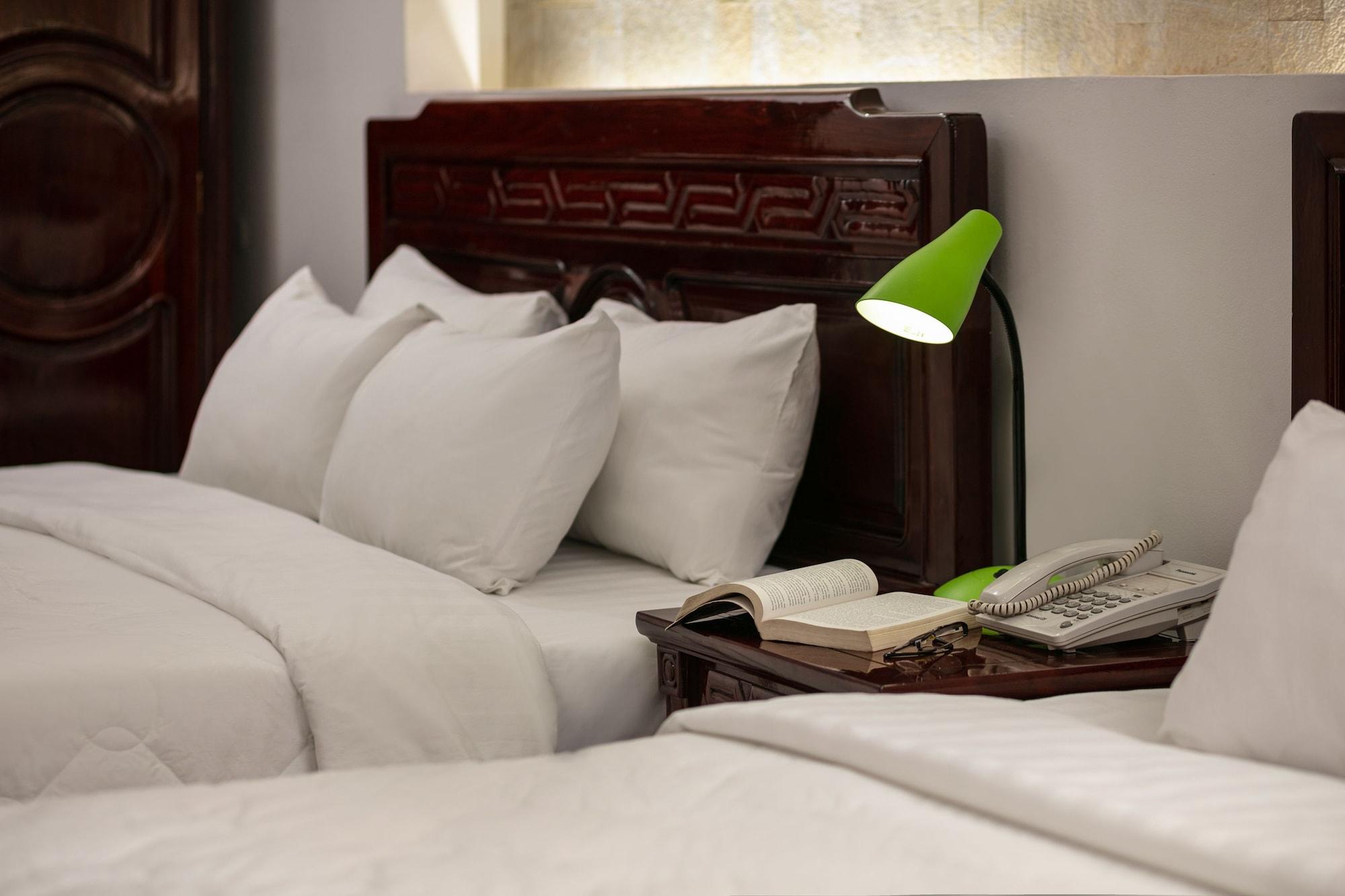 Little Diamond Hotel Hanoi Buitenkant foto