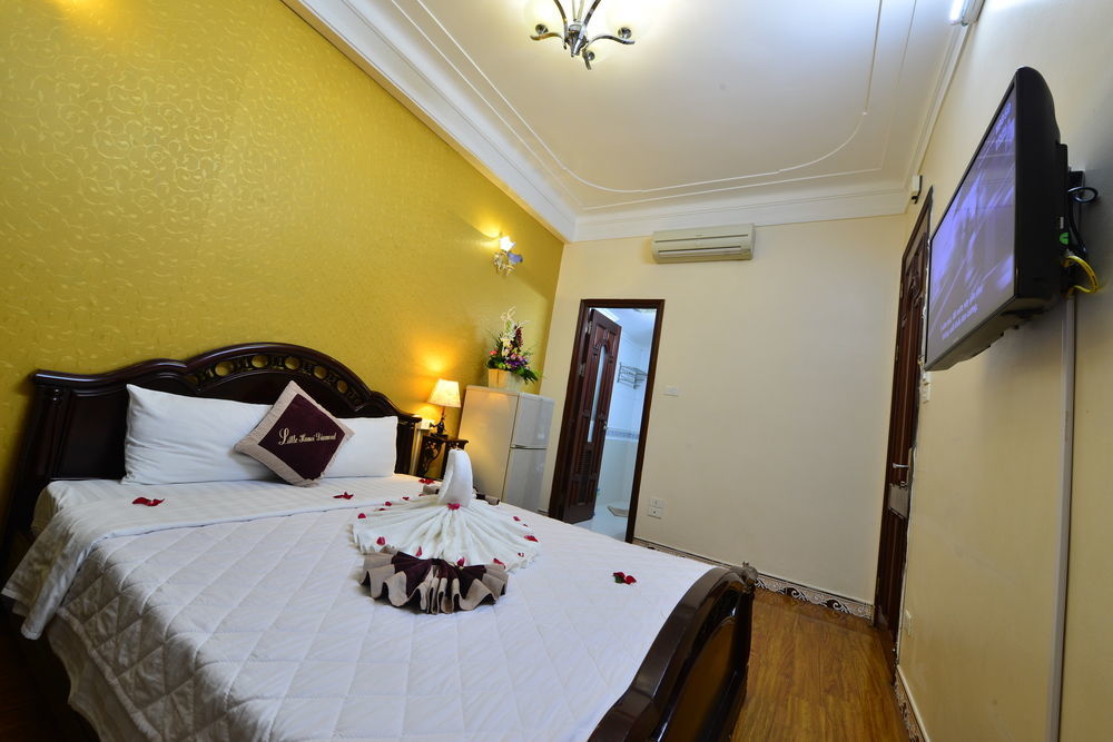 Little Diamond Hotel Hanoi Buitenkant foto