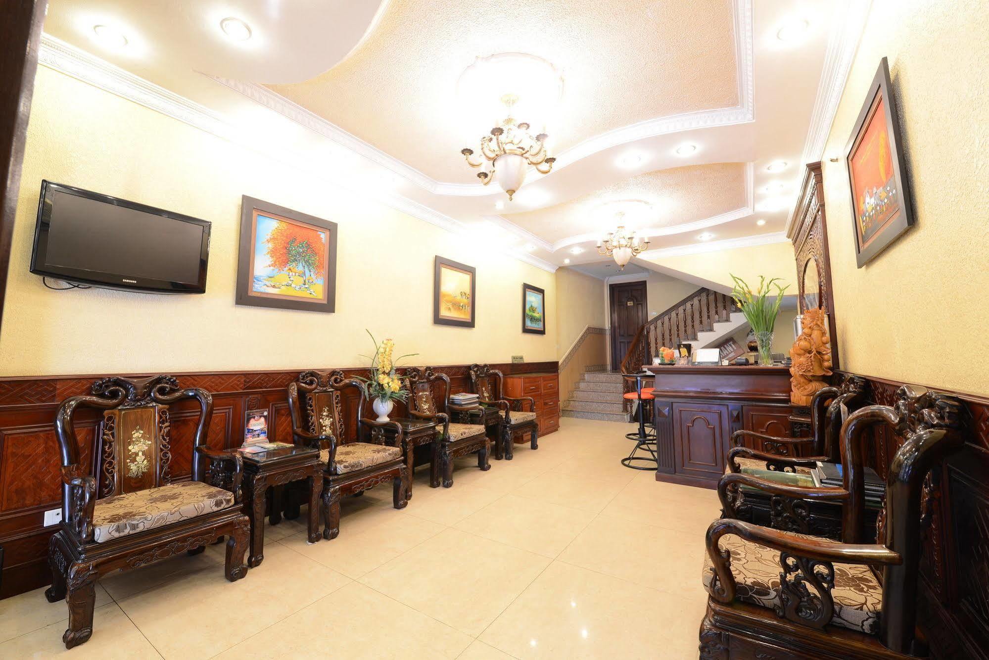 Little Diamond Hotel Hanoi Buitenkant foto