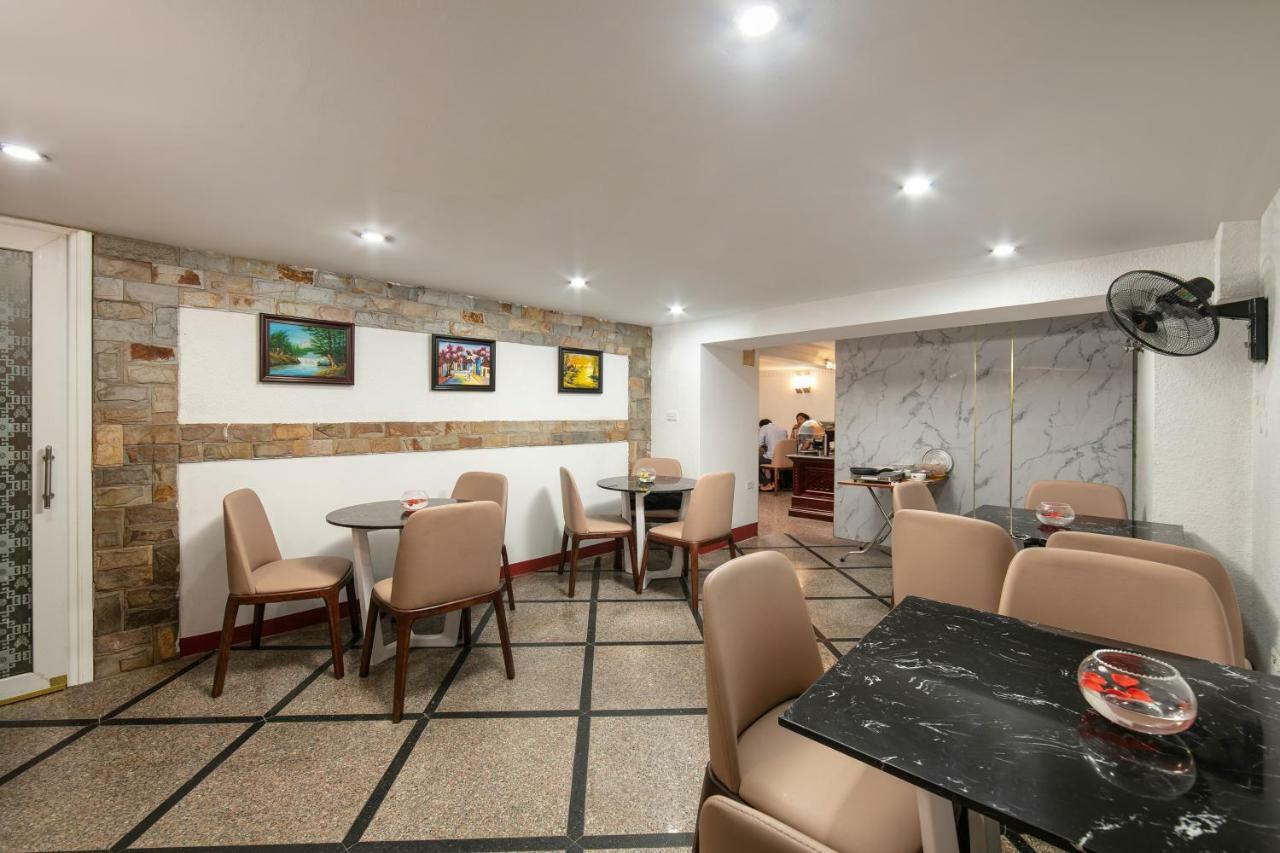 Little Diamond Hotel Hanoi Buitenkant foto
